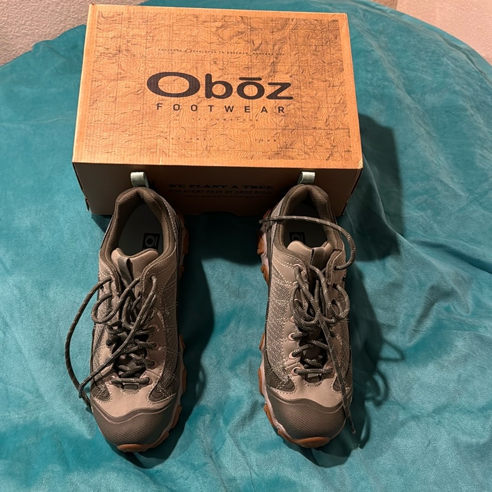 Brand new never worn Oboz!
